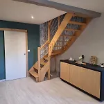 Holiday home Maison Cosy Au Calme Avec Jardin Clos Sans Vis A Vis, Proche De Vichy, Clermont-ferrand, Riom,