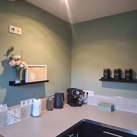 Holiday home Maison Cosy Au Calme Avec Jardin Clos Sans Vis A Vis, Proche De Vichy, Clermont-ferrand, Riom, Saint-Andre-le-Coq