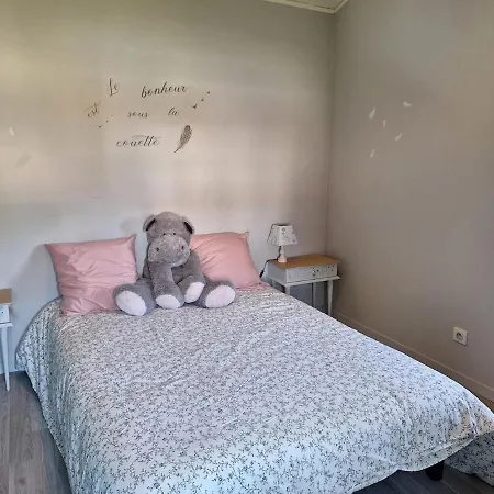 Maison Cosy Au Calme Avec Jardin Clos Sans Vis A Vis, Proche De Vichy, Clermont-ferrand, Riom, *