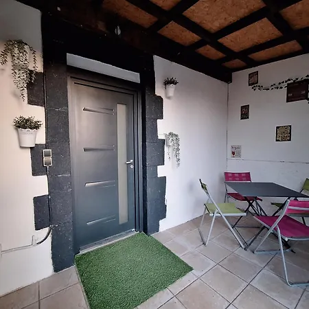 Maison Cosy Au Calme Avec Jardin Clos Sans Vis A Vis, Proche De Vichy, Clermont-ferrand, Riom, Holiday home Saint-Andre-le-Coq